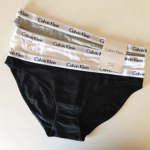 NWT Calvin Klein 3pc Bikini Panty Set